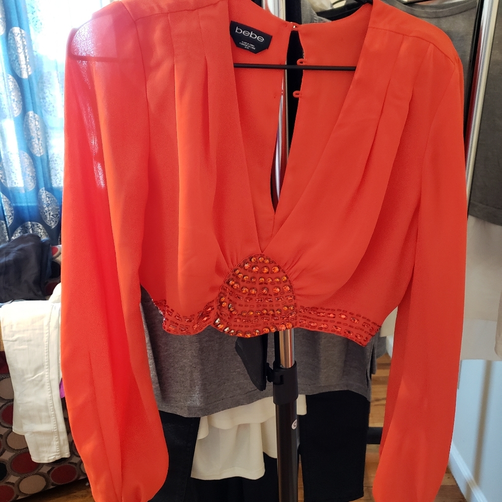 Clothes - Picture 9 of 16